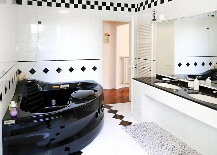 Rabbit Bed & Breakfast 3*